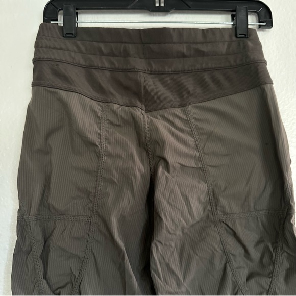 Lululemon Dance Studio Mid-Rise Cropped Pant - Picture 5 of 13